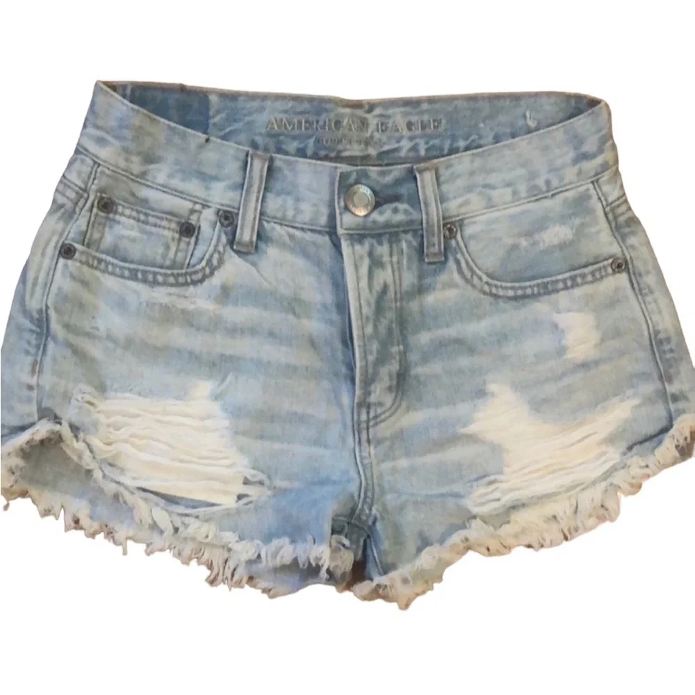 American Eagle Tom Girl Shortie Shorts - Picture 3 of 3